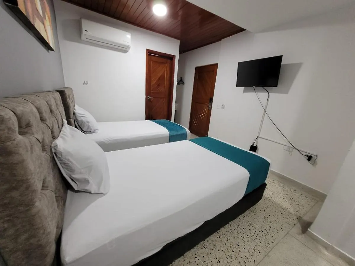 Hotel Med Suites 94 Barranquilla  3*, Barranquilla (Atlantico)